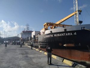 Kapal KM Logistk Nusantara 4 sedang bersandar di Pelabuhan Berhala./net